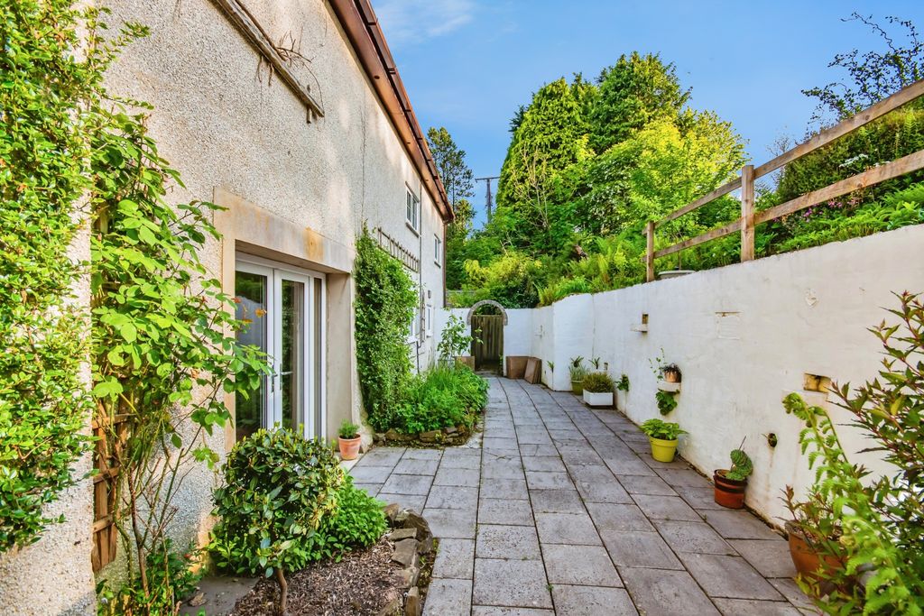 Additional image 5 of 4 bed detached house for saleRyelands Lane, Kilgetty, Pembrokeshire SA68