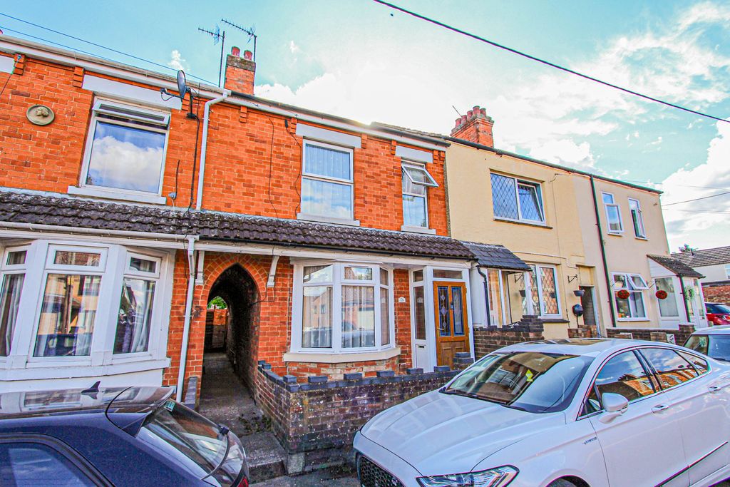 Property photo 1 of 12 Front