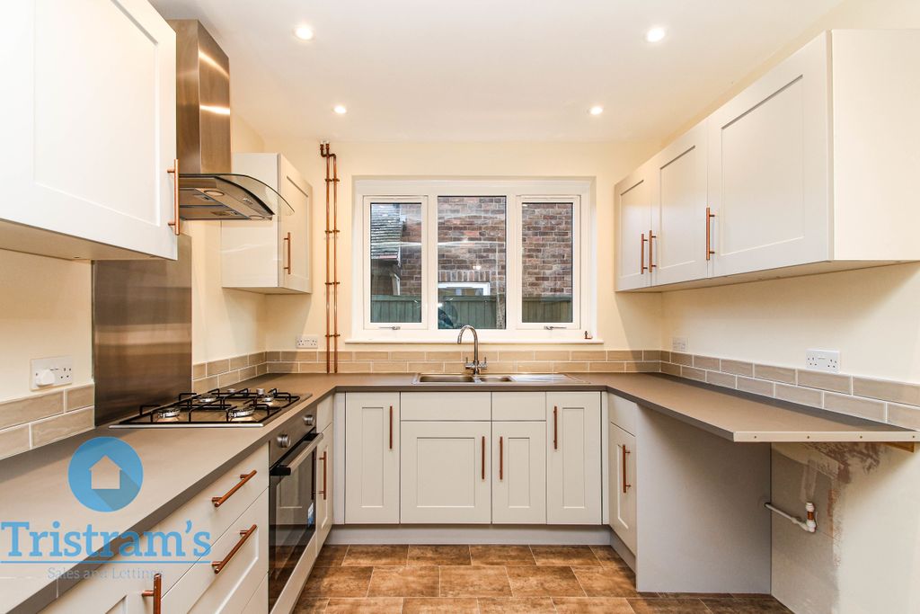 Property photo 2 of 21 Img_2762
