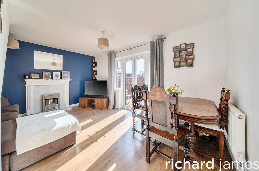 Property photo 3 of 18 59E0Cb76A5Ab4164A8ce6B7Edc62F3Fe