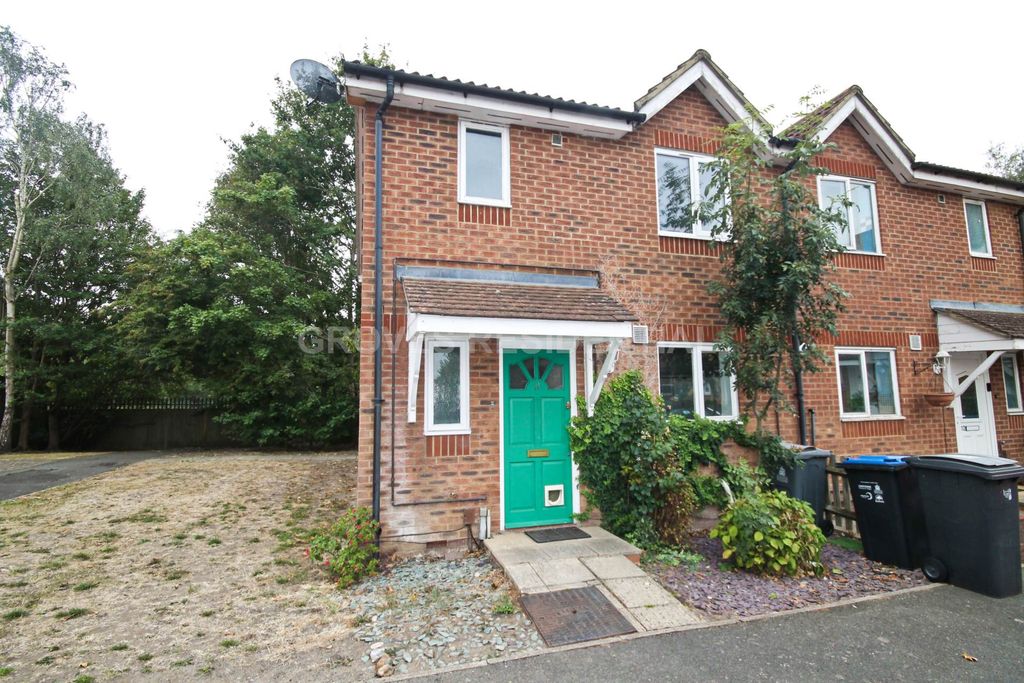 Property photo 1 of 8