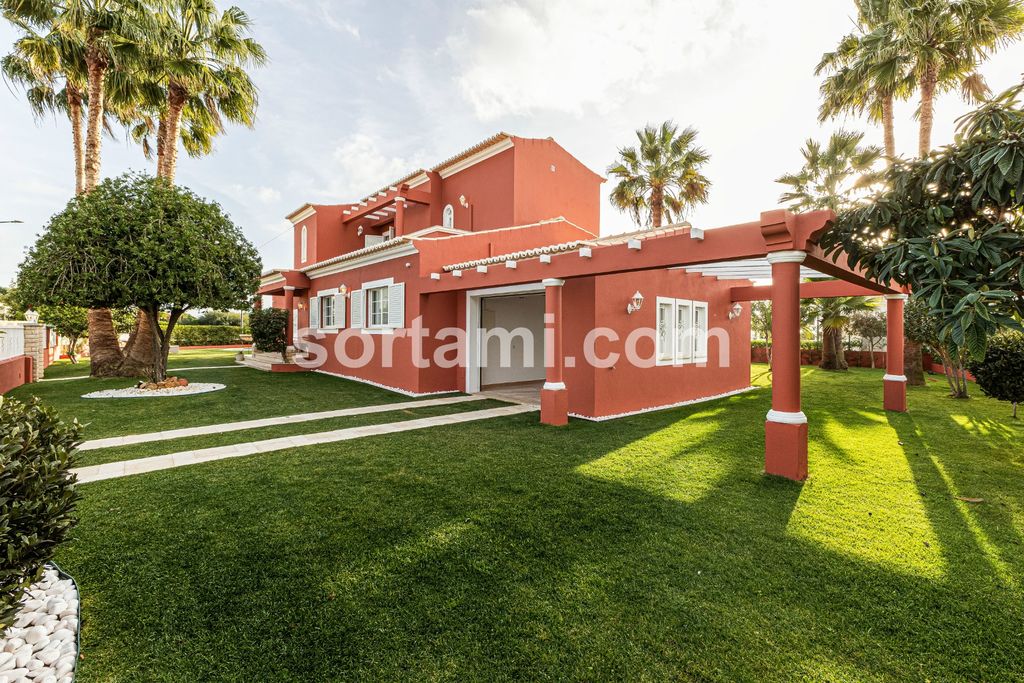 Property photo 3 of 37