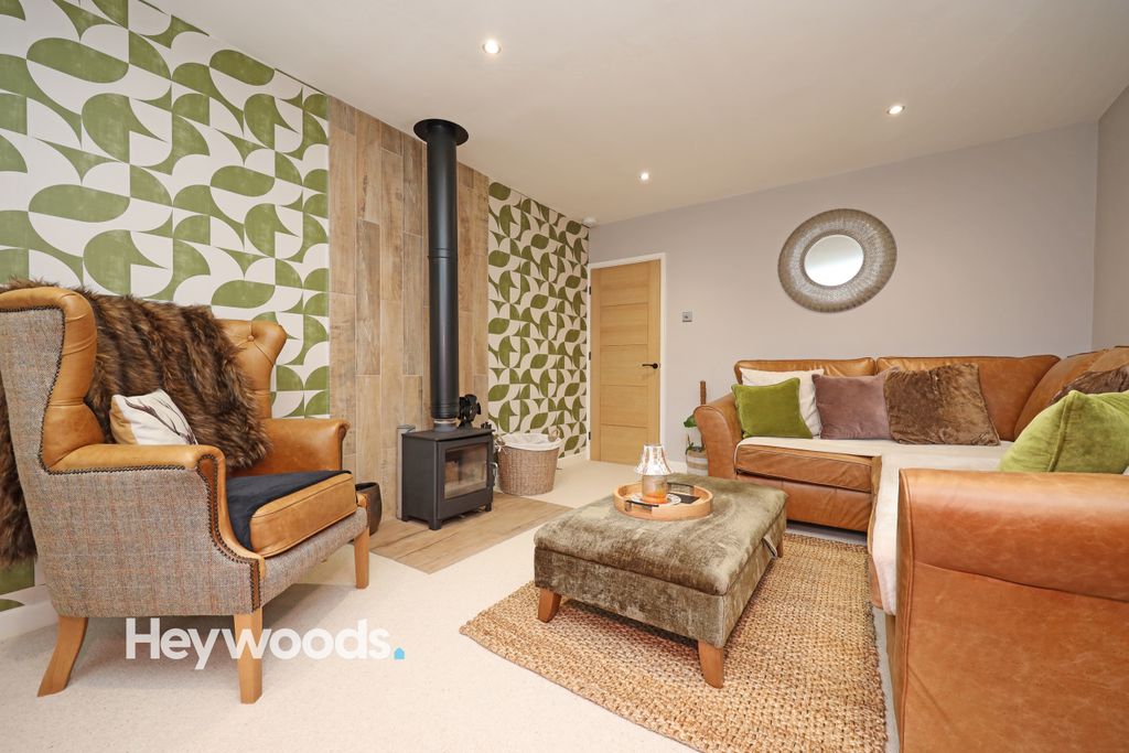 Property photo 3 of 26 0F1A6440