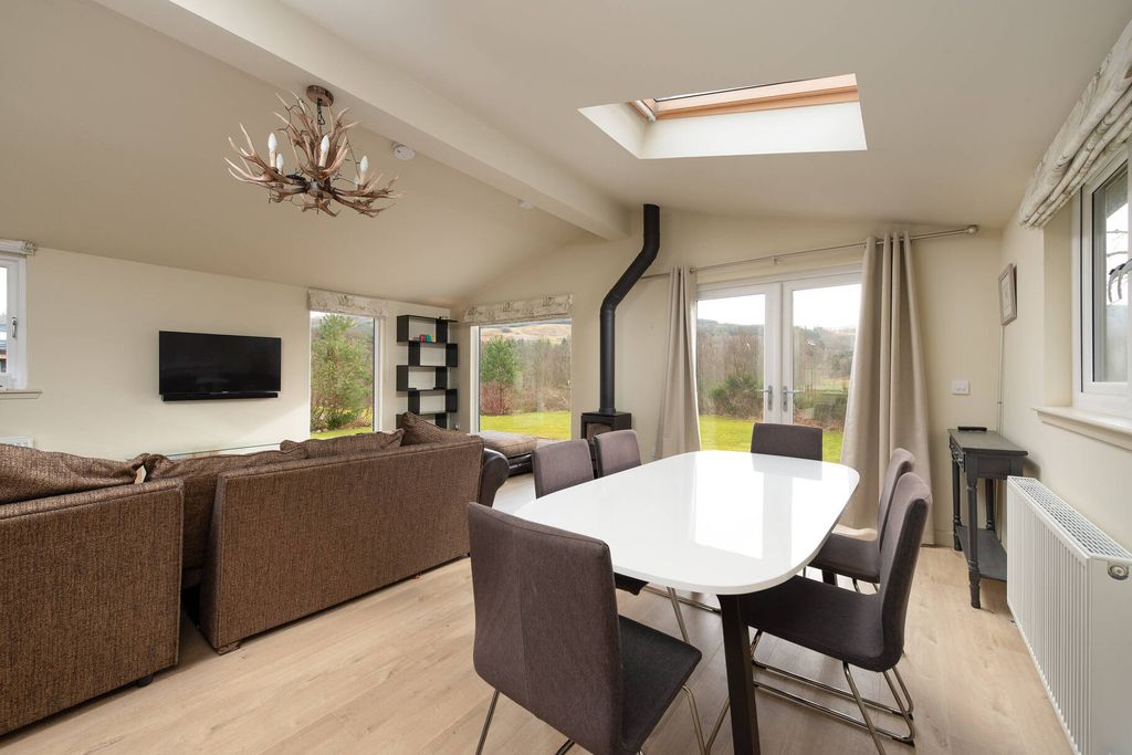 Additional image 9 of 3 bed chalet for sale28 Balloch Park, Aberfeldy PH15