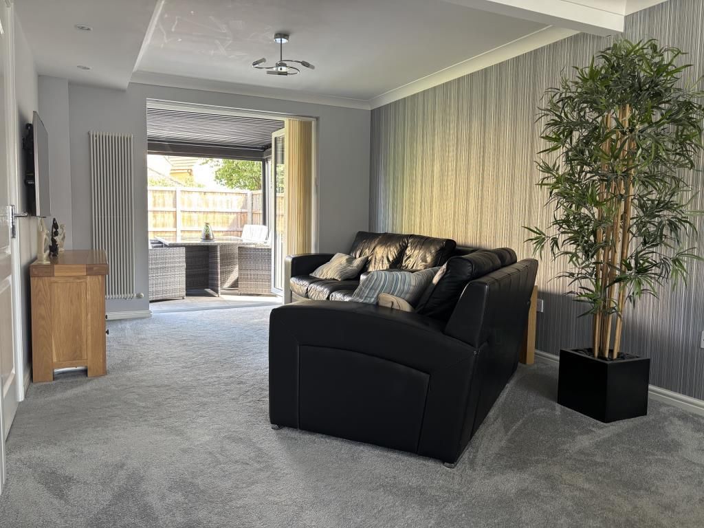 Property photo 2 of 22 06 - Lounge.Jpg