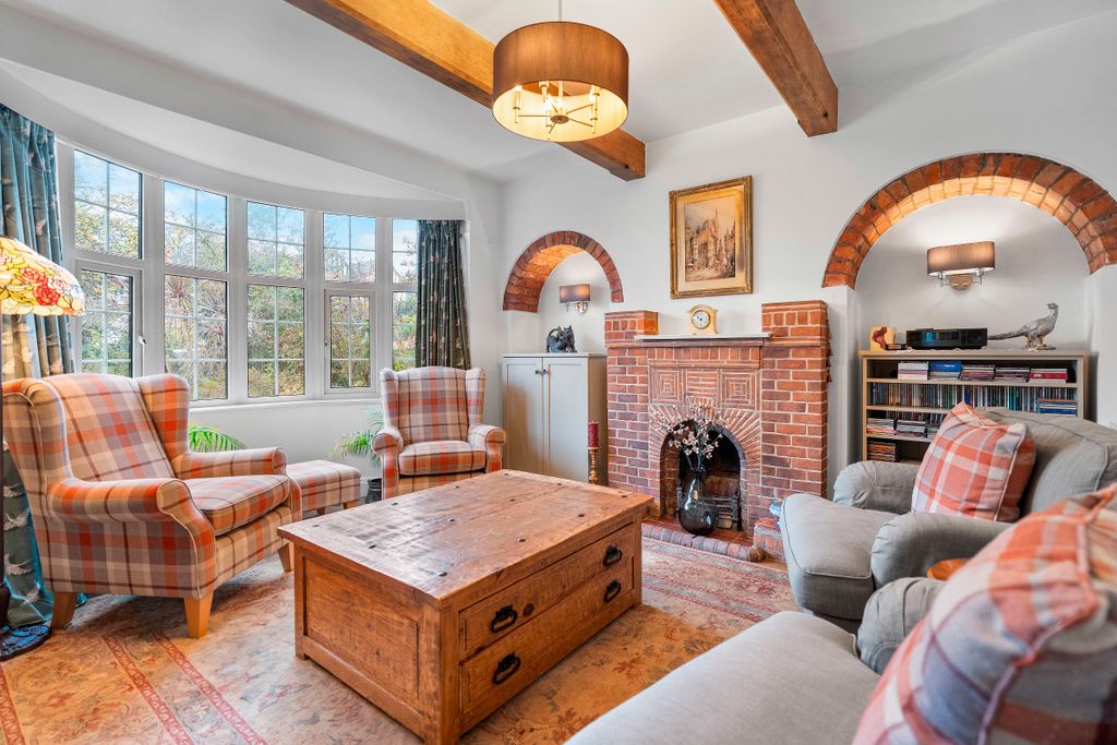 Property photo 3 of 26