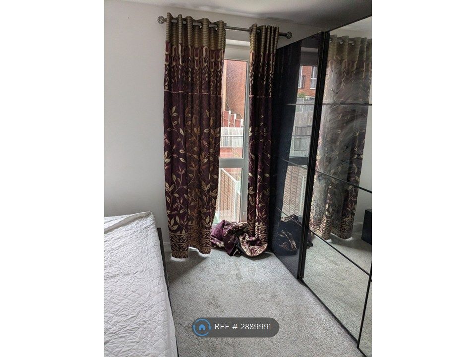Property photo 2 of 4