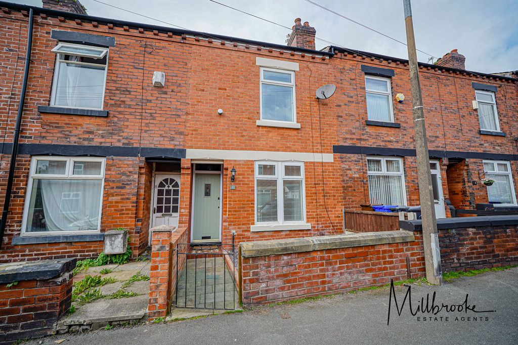 Property photo 1 of 21