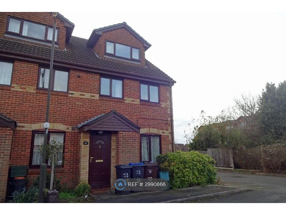 Property photo 2 of 8