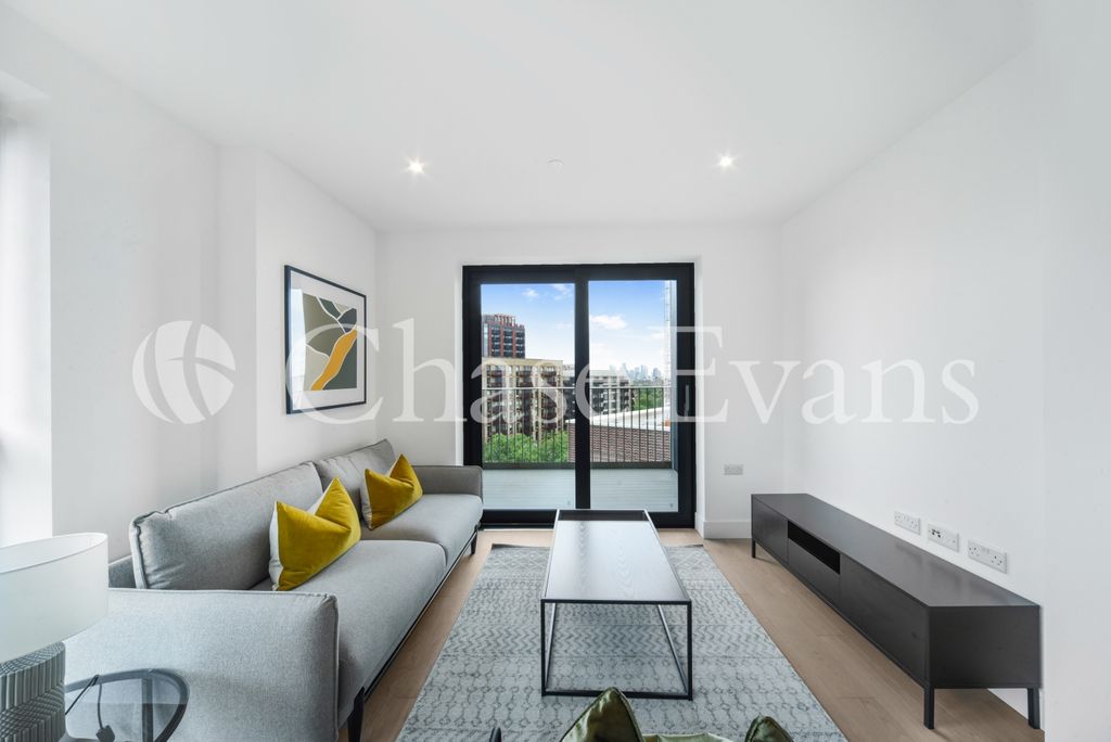 Property photo 1 of 15 Living Area