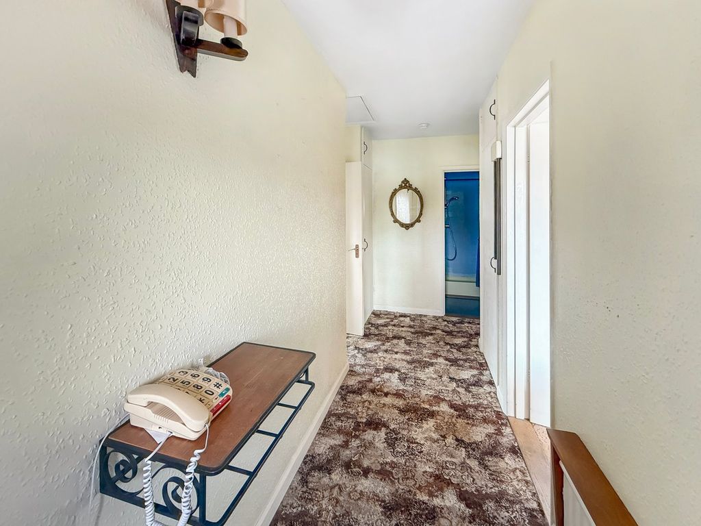 Property photo 3 of 26