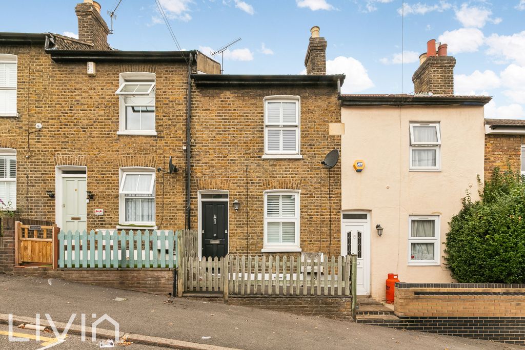 Property photo 1 of 12 1