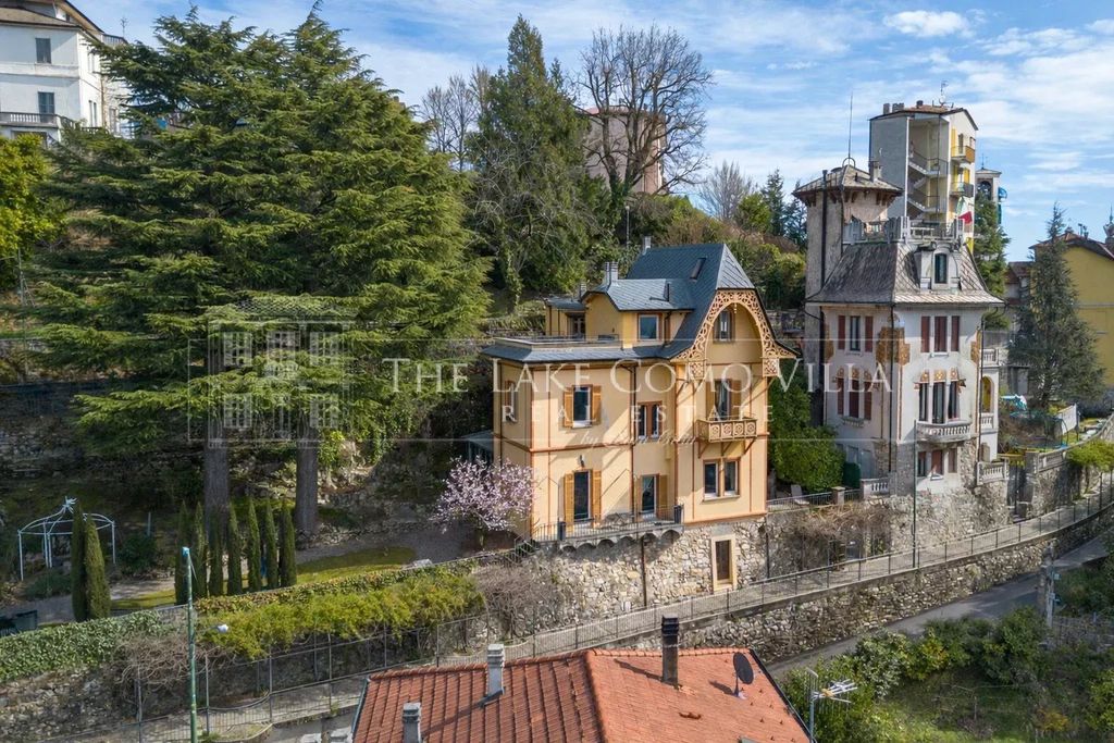 Property photo 3 of 47