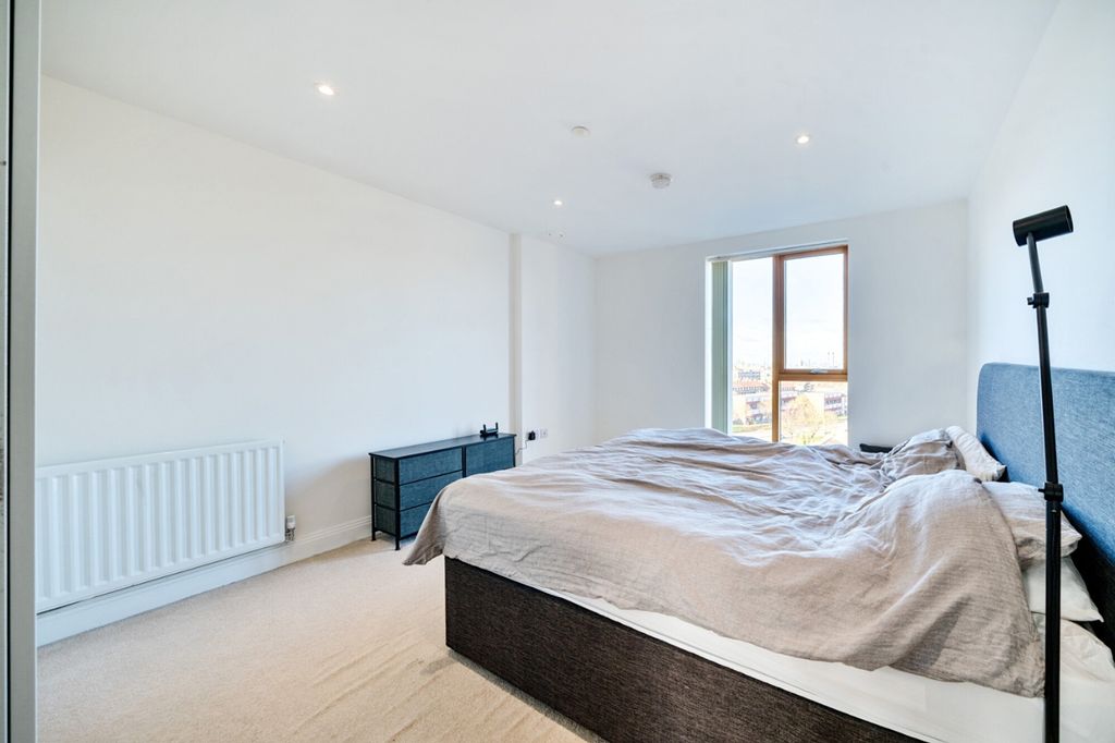 Property photo 3 of 9 Picture No. 14