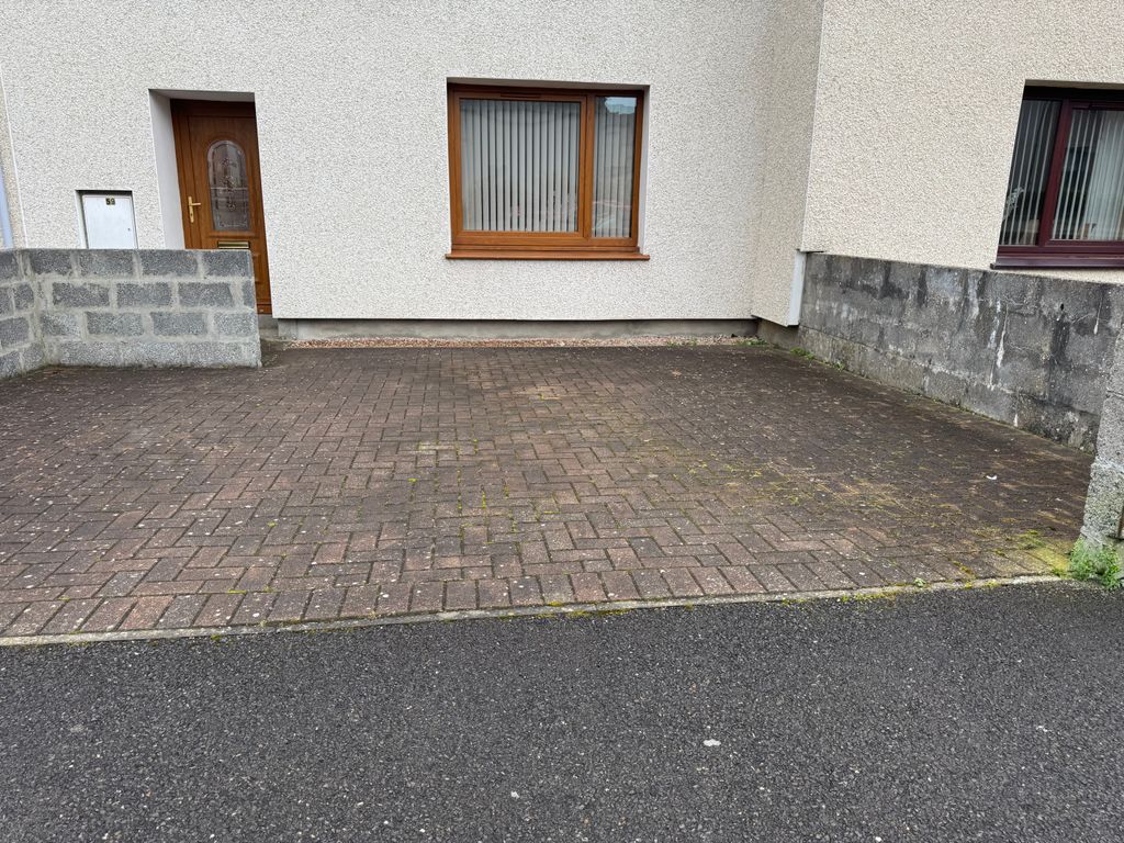 Property photo 2 of 29