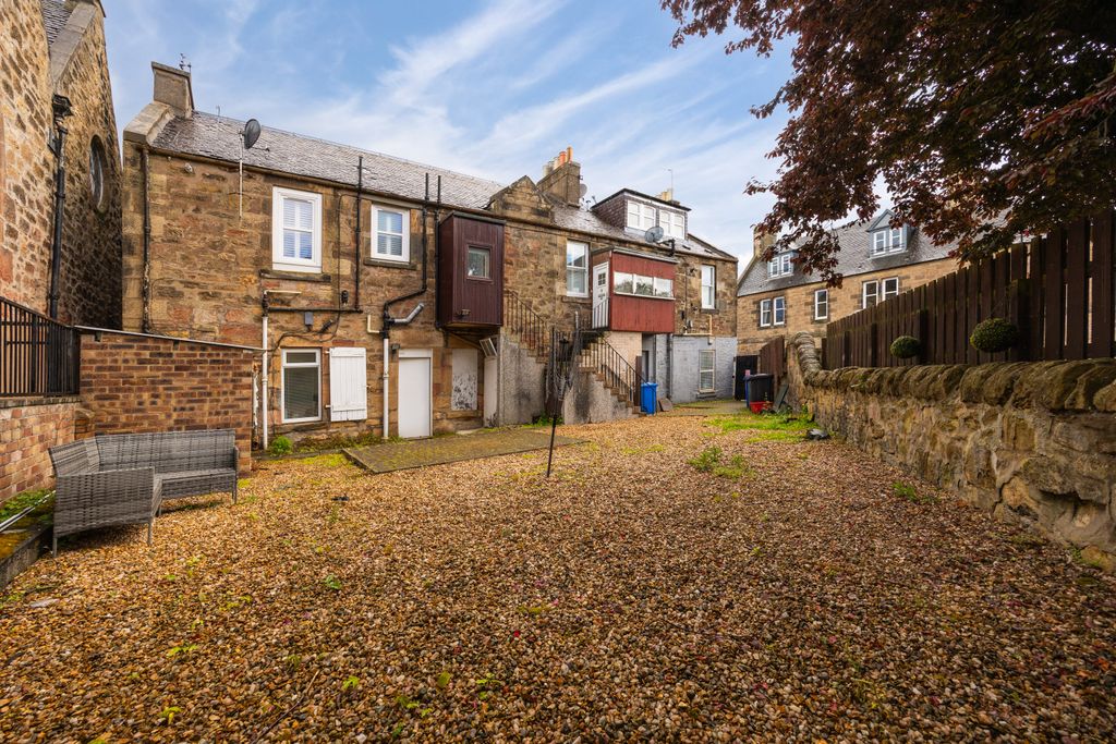 Additional image 18 of 2 bed flat for sale66 High Street, Bonnyrigg EH19