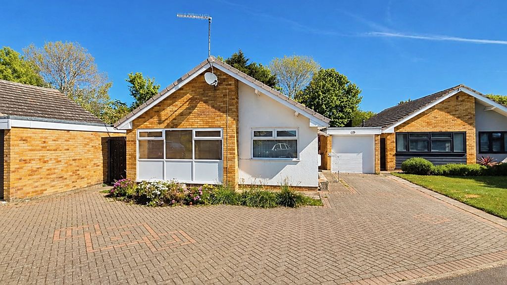 Property photo 2 of 12