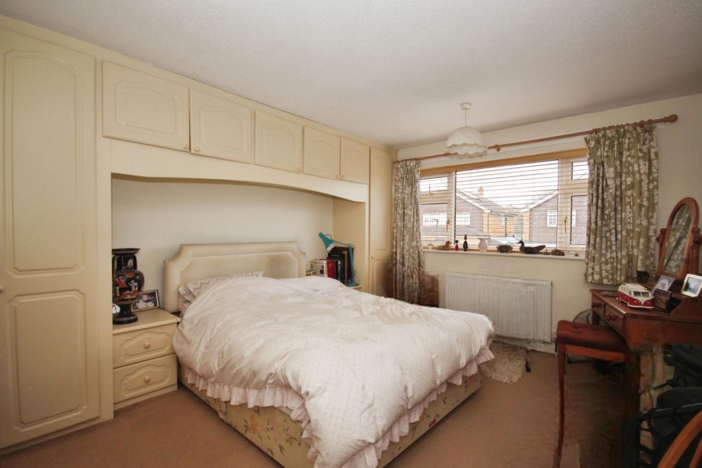 Additional image 8 of 4 bed detached house for saleRisdale Close, Leamington Spa CV32