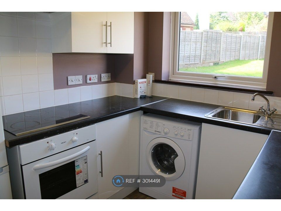 Property photo 2 of 6