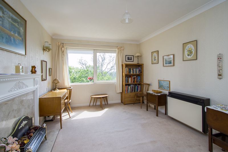 Property photo 3 of 11 Photo 11