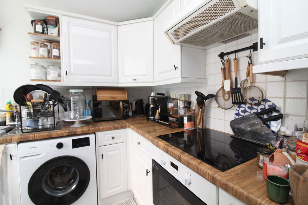 Property photo 2 of 5 Img_9573