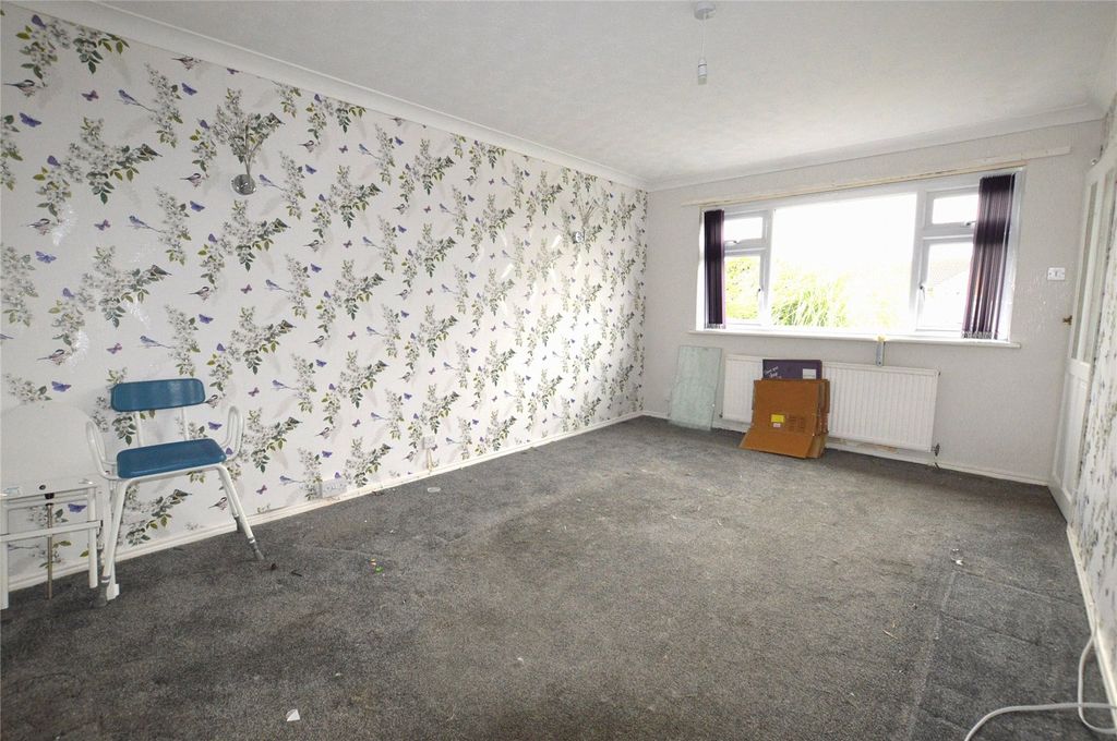 Property photo 2 of 9 Picture No. 11
