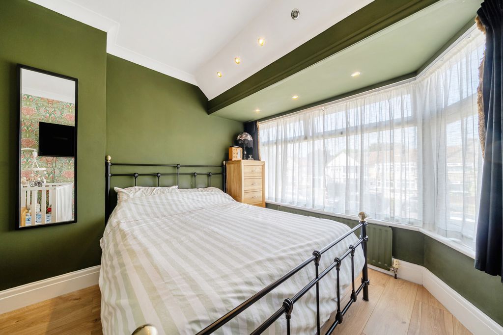 Property photo 3 of 22 1468115-7-6A16Fc0...