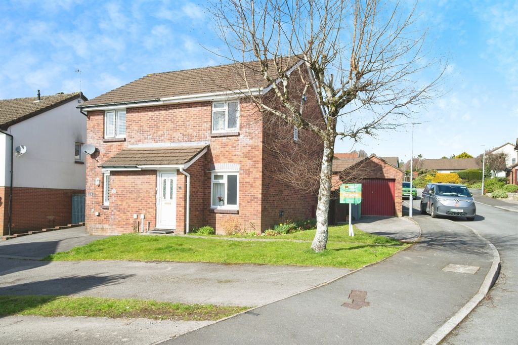 Property photo 1 of 13