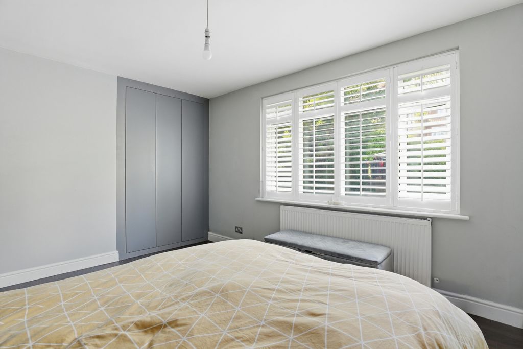 Property photo 3 of 14 2