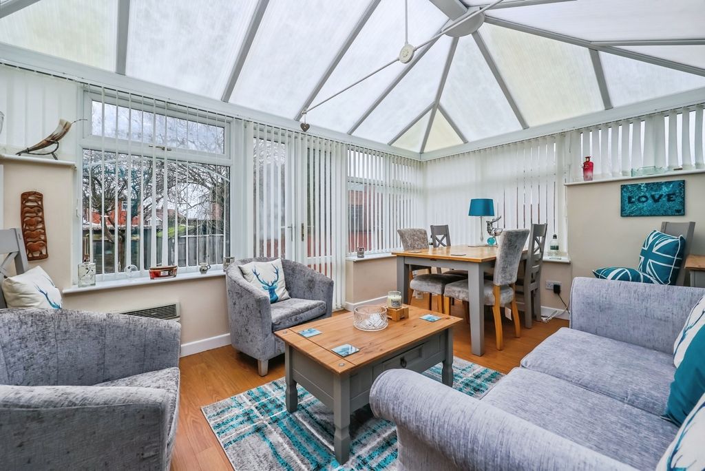 Property photo 2 of 19 Pbox-Img.Jpg