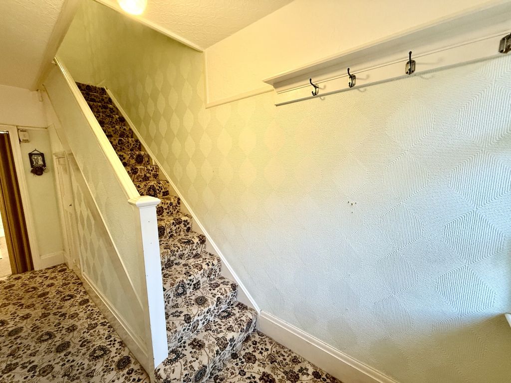 Property photo 3 of 11 Img_1394