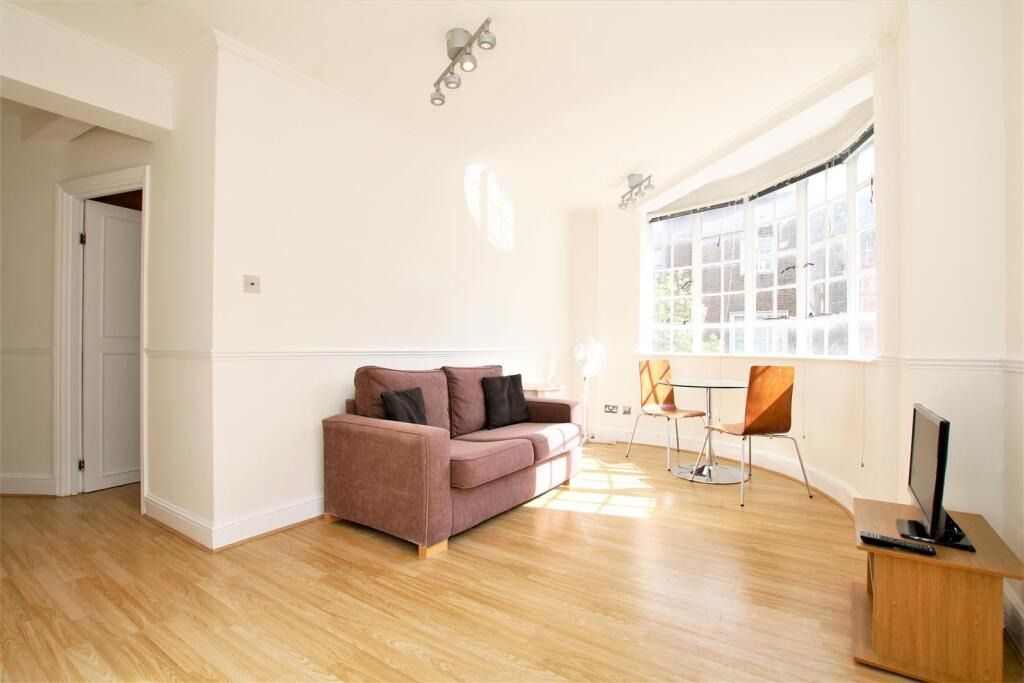Property photo 1 of 8 4295170