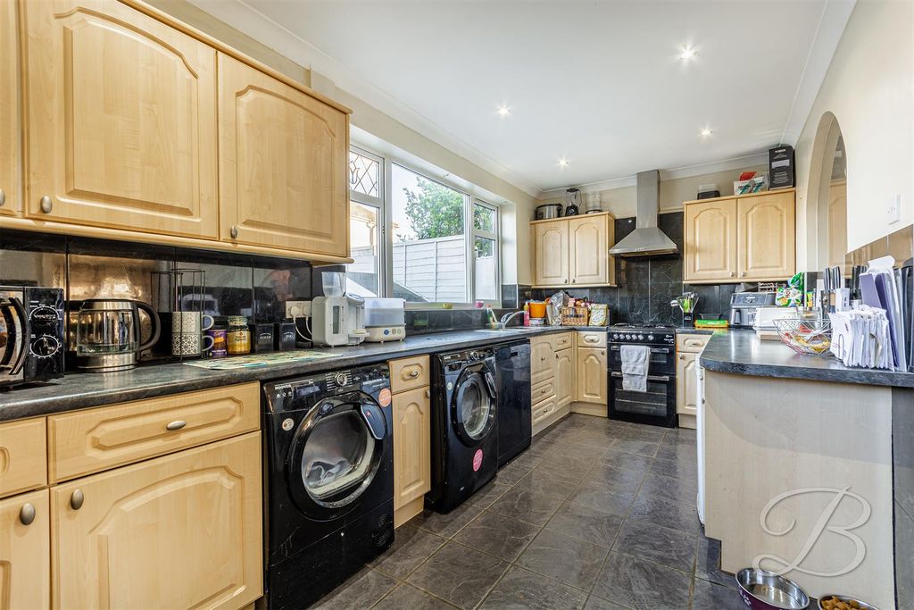 Property photo 2 of 15 Ccltd3.Jpg