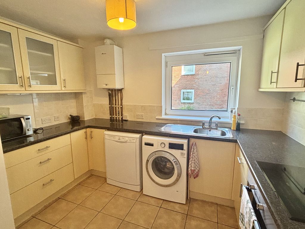 Property photo 3 of 9