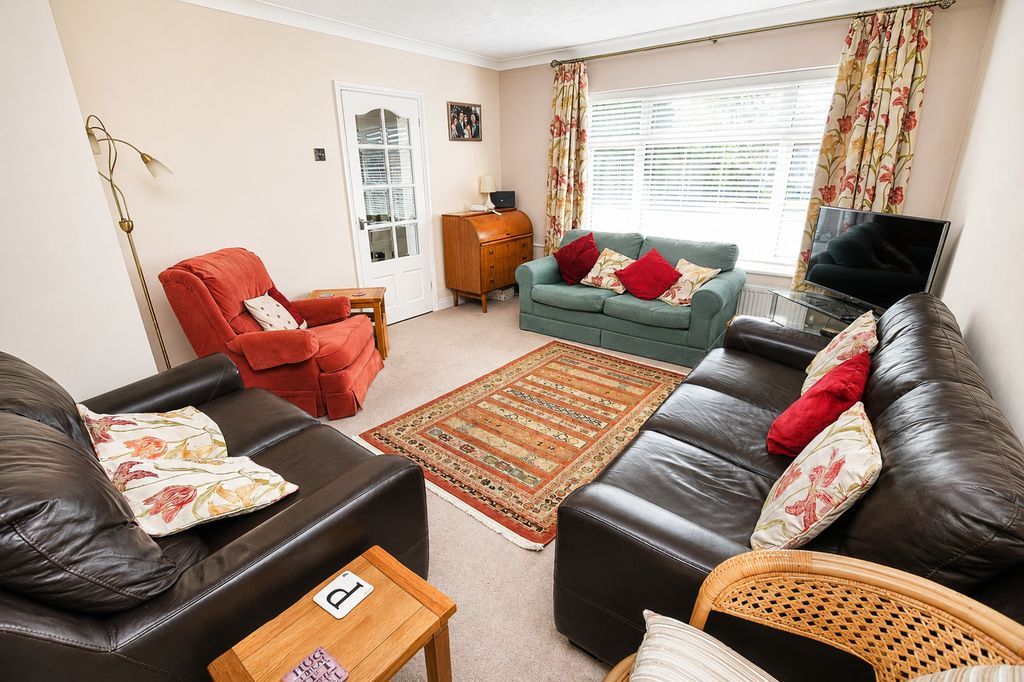 Property photo 3 of 24 Photo 23