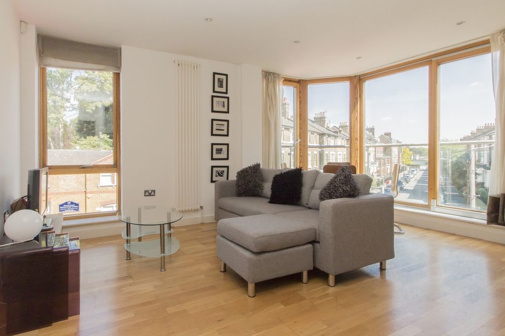 Property photo 2 of 10 Photo 2