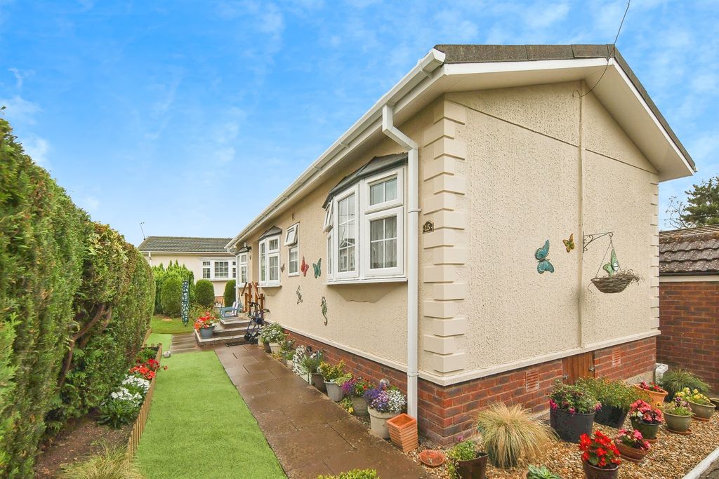 Property photo 1 of 15