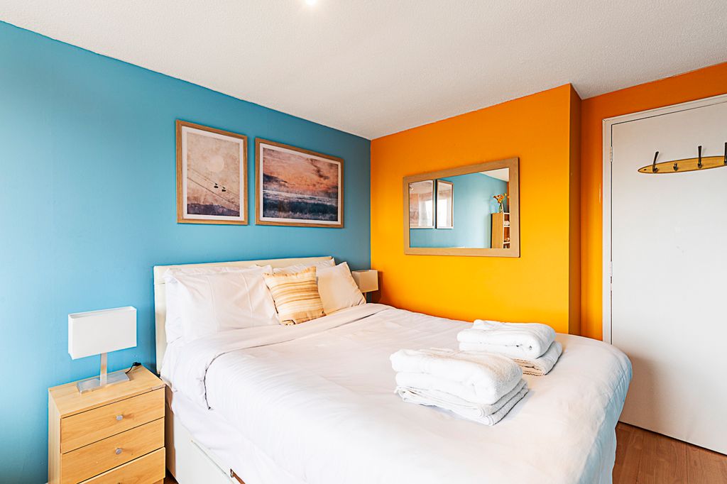 Property photo 3 of 31