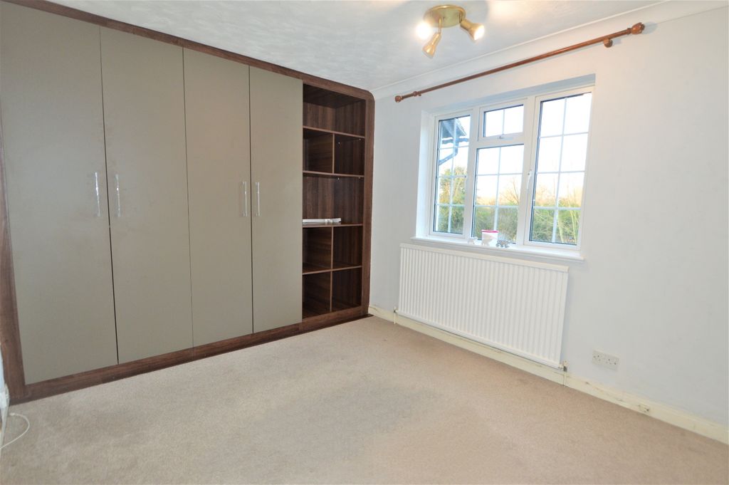 Property photo 3 of 6 Picture No. 09