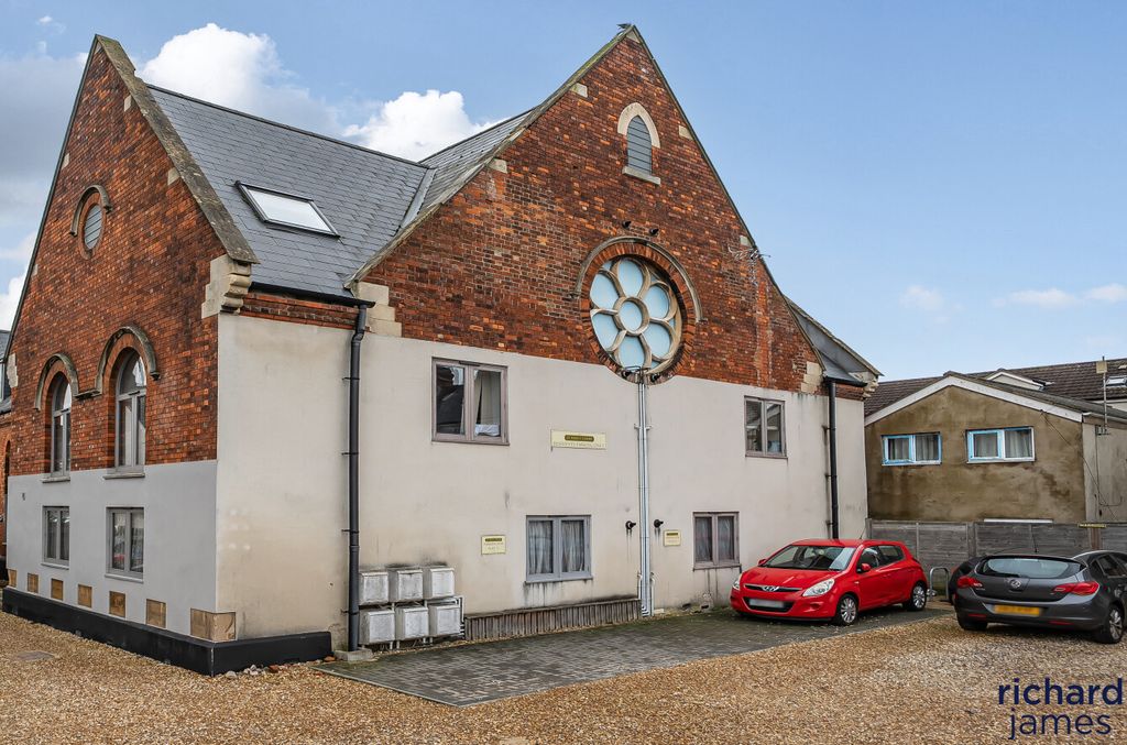 Property photo 1 of 22 A527E90Caec64Deba1d5Ea7646Ef5Fa7