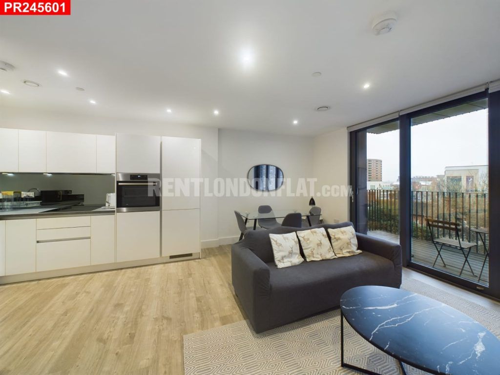 Property photo 2 of 14