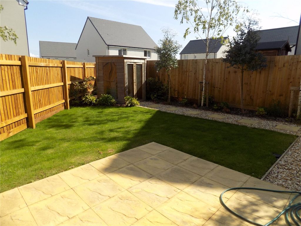 Property photo 3 of 21 Picture No. 04