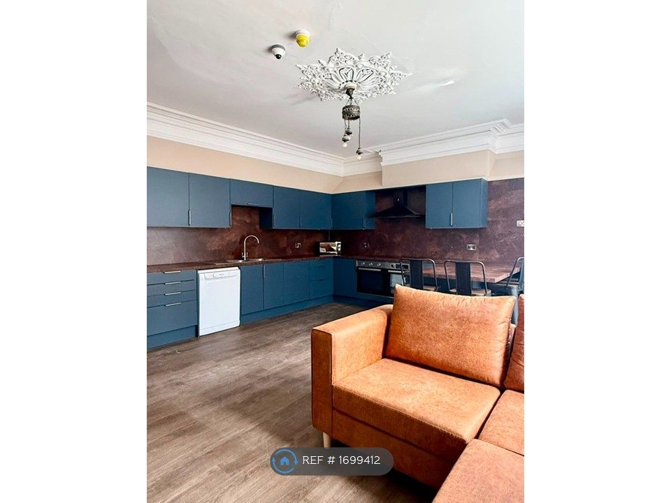 Property photo 1 of 35