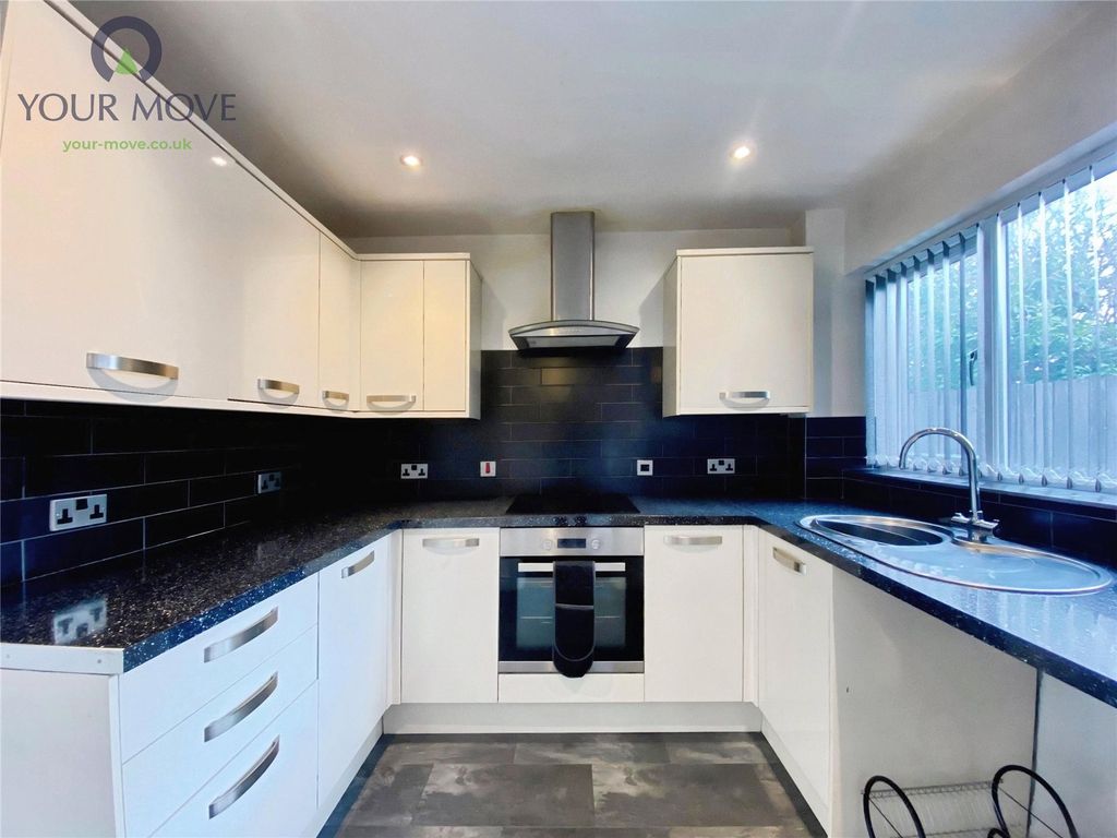 Property photo 3 of 15 Picture No. 17