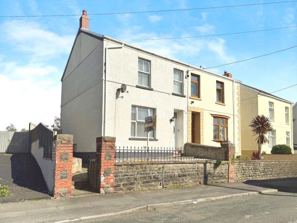 Property photo 1 of 24