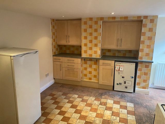 Property photo 3 of 15 Entrance Porch