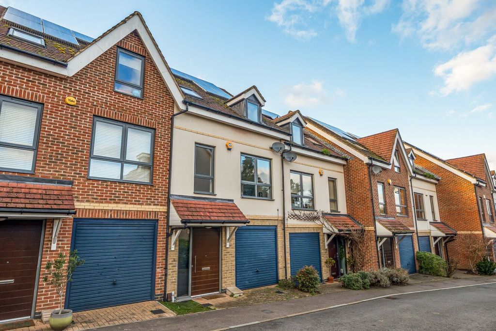 Property photo 1 of 19 Picture No. 02