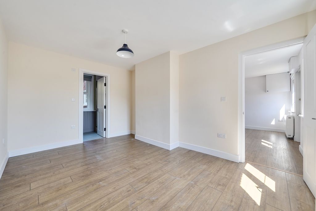 Additional image 13 of 4 bed detached house to rentLyburn Road, Hamptworth, Salisbury SP5