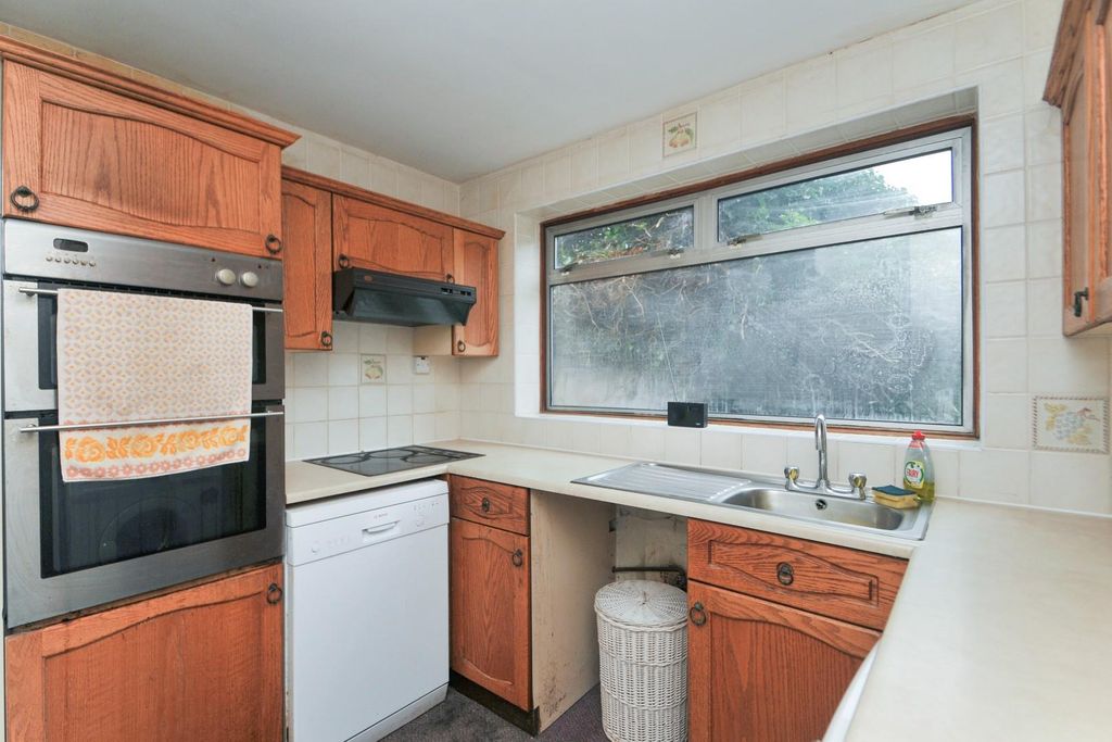 Property photo 2 of 12 Wentworth009.Jpg