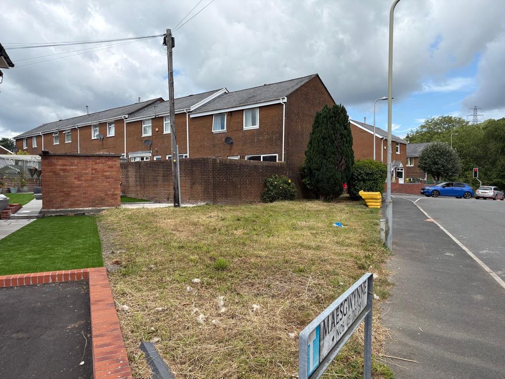 Property photo 2 of 4